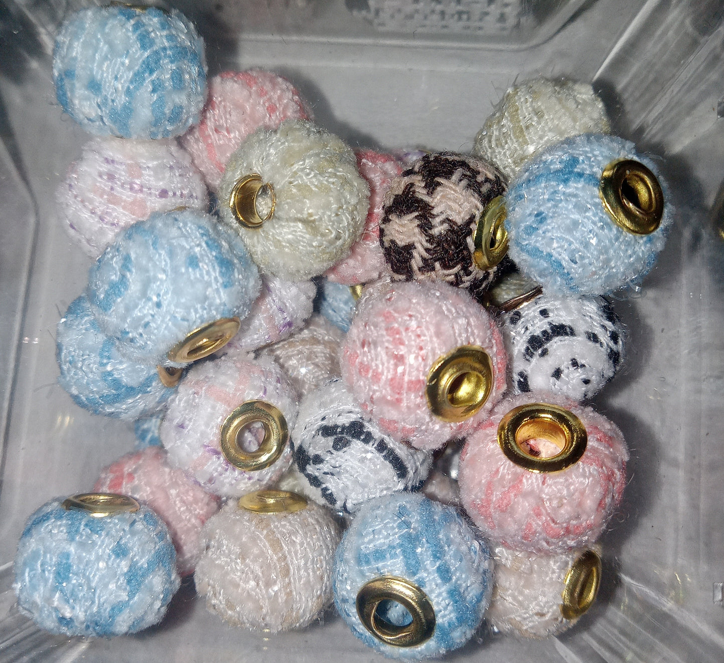 Acrylic Beads